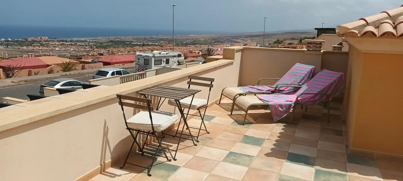 Villa Beautiful, Spacious Villa, Heated Pool, Sleeps Eight, With Quality Furnishings Caleta De Fuste