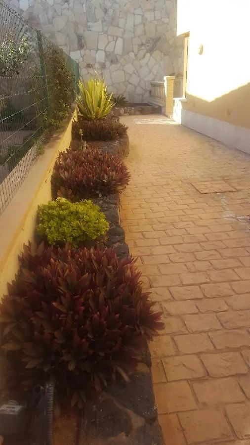 Beautiful, Spacious Villa, Heated Pool, Sleeps Eight, With Quality Furnishings Caleta De Fuste 0*,