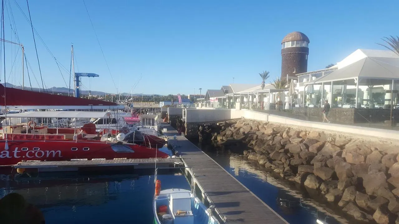 Beautiful, Spacious Villa, Heated Pool, Sleeps Eight, With Quality Furnishings Caleta De Fuste Villa