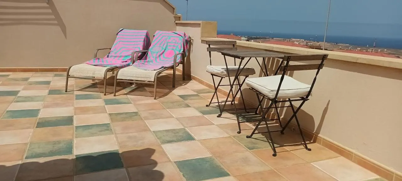 Beautiful, Spacious Villa, Heated Pool, Sleeps Eight, With Quality Furnishings Caleta De Fuste