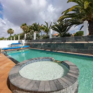 Primera Luxury House Villa